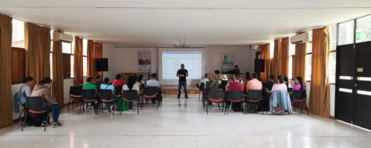 ecotienda la ceiba socializacion